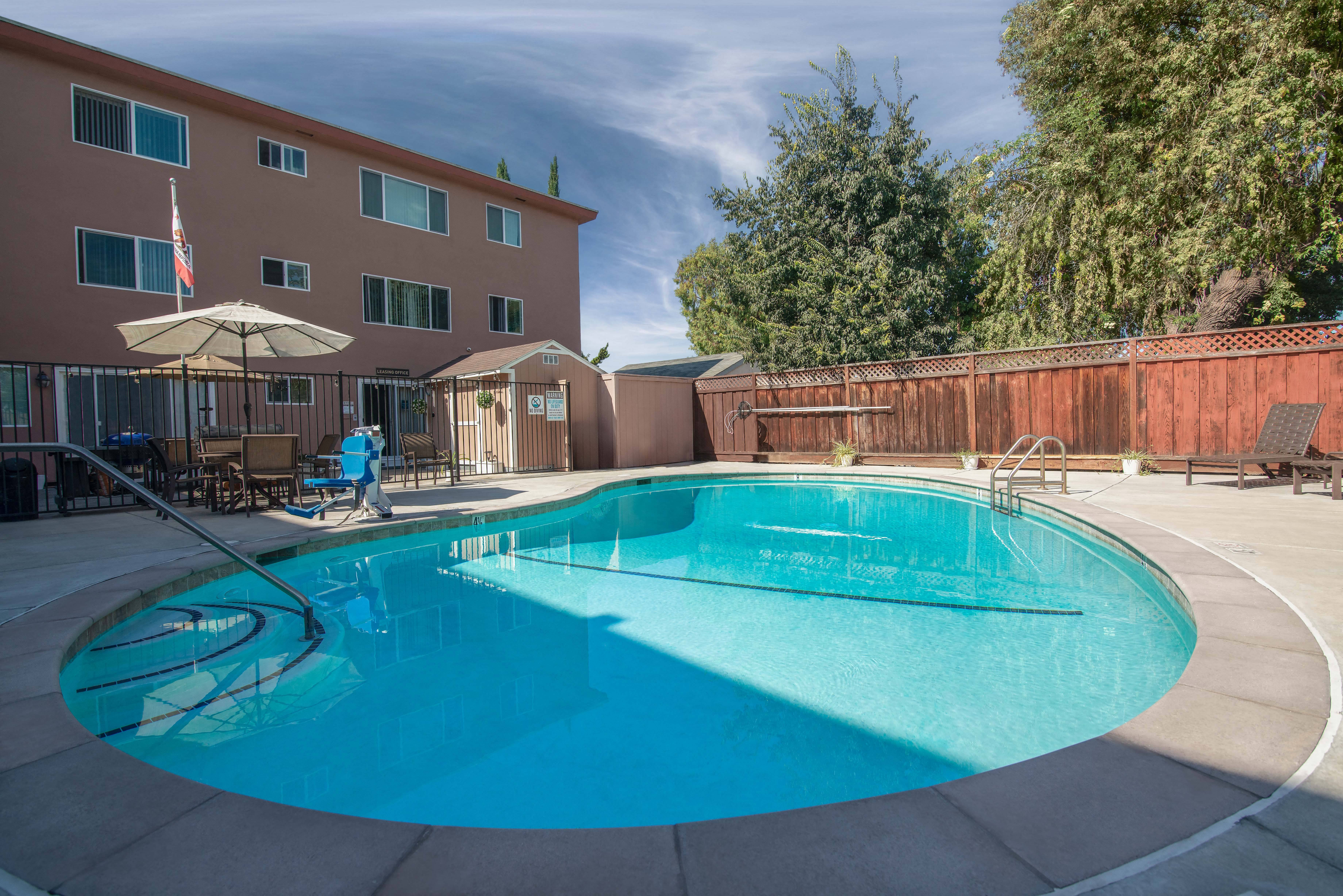 Park Holiday Apartments photo 3